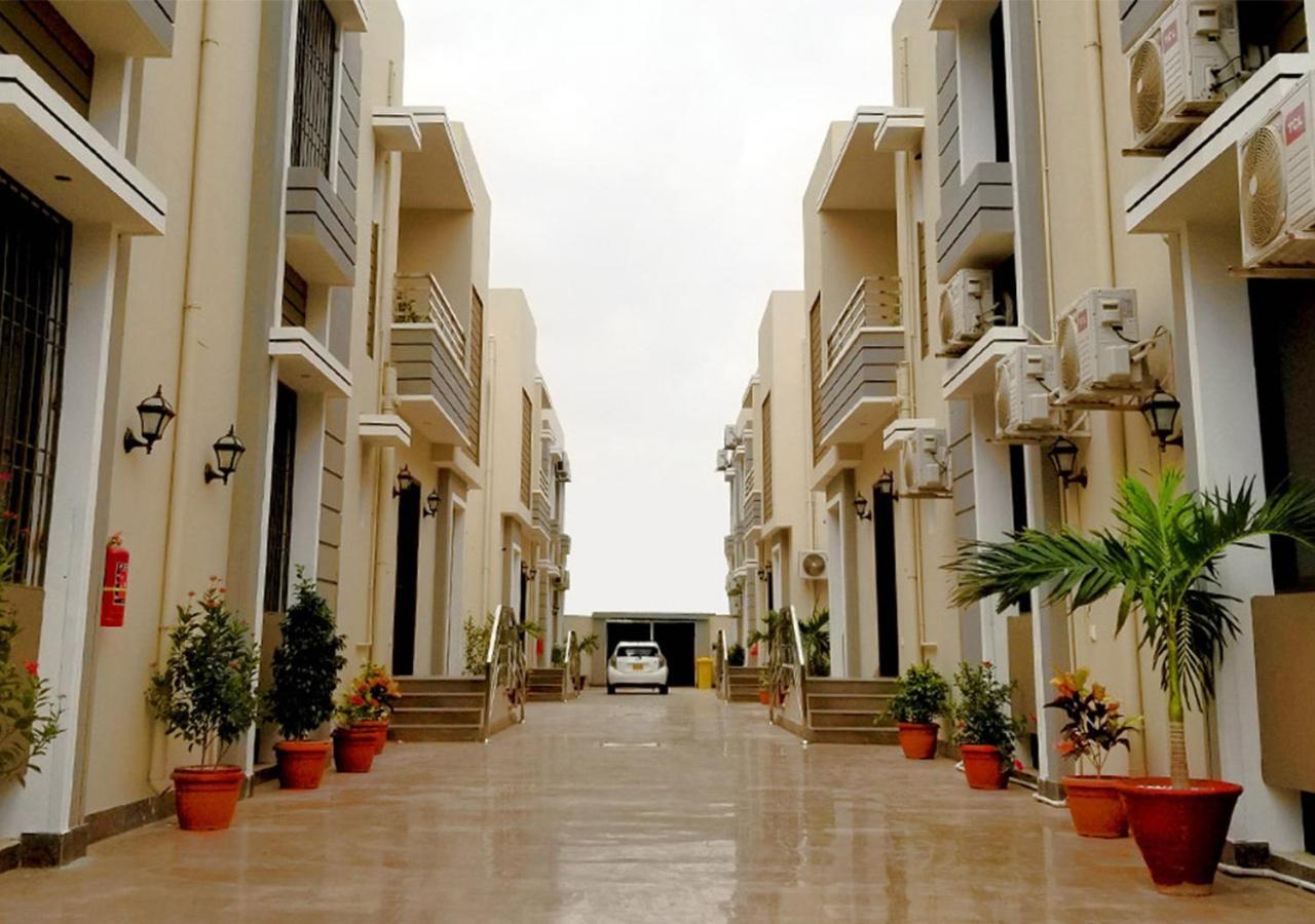 Zifan Hotel & Suites Karachi Exterior foto